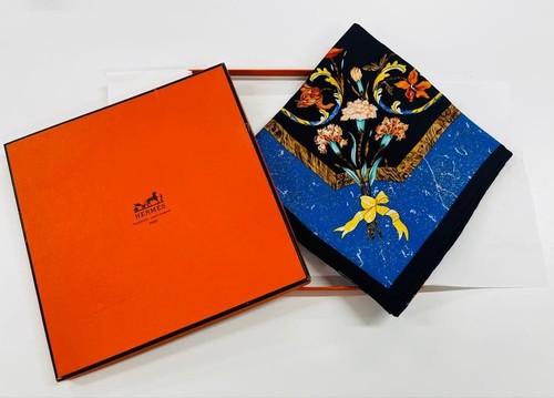 Excellent hermes carre - excellent,