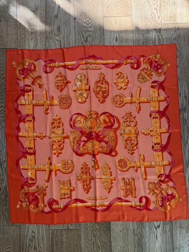 Hermès silk scarf 90x90cm - hermÈs,