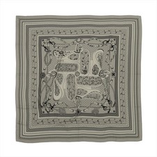 Hermès Carré Géant Festival