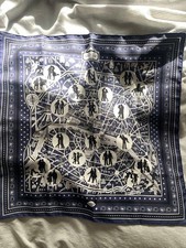 HERMÈS Bandana Carre 90cm